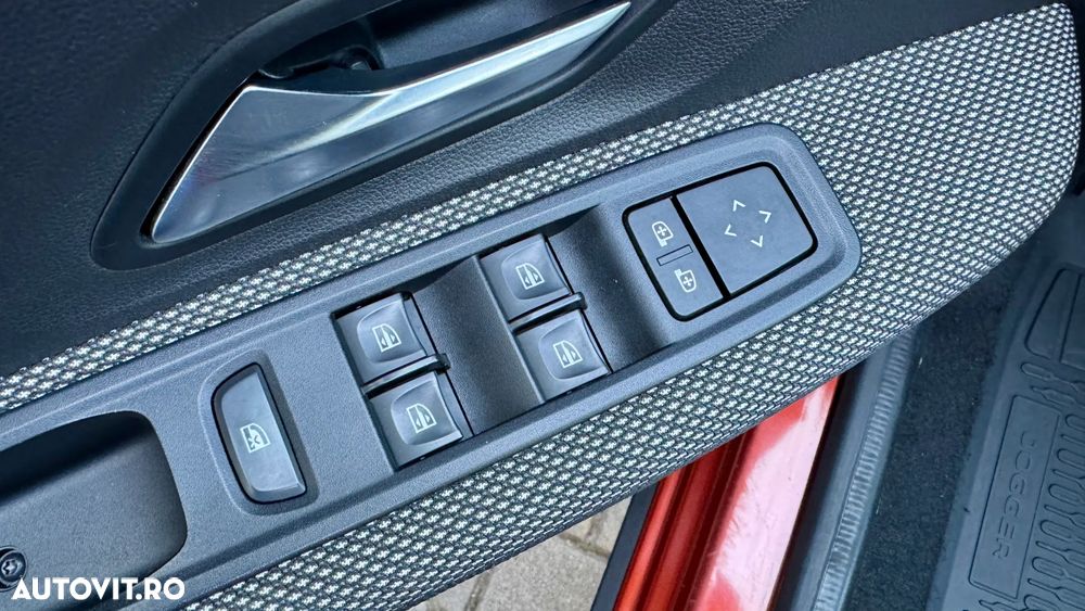 Dacia Jogger 5 locuri TCe 110 Comfort - 13