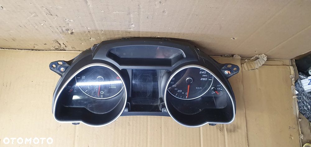 Licznik zegary oryginał Audi A5 8T 2.0 TDI 8T0920932 - 5