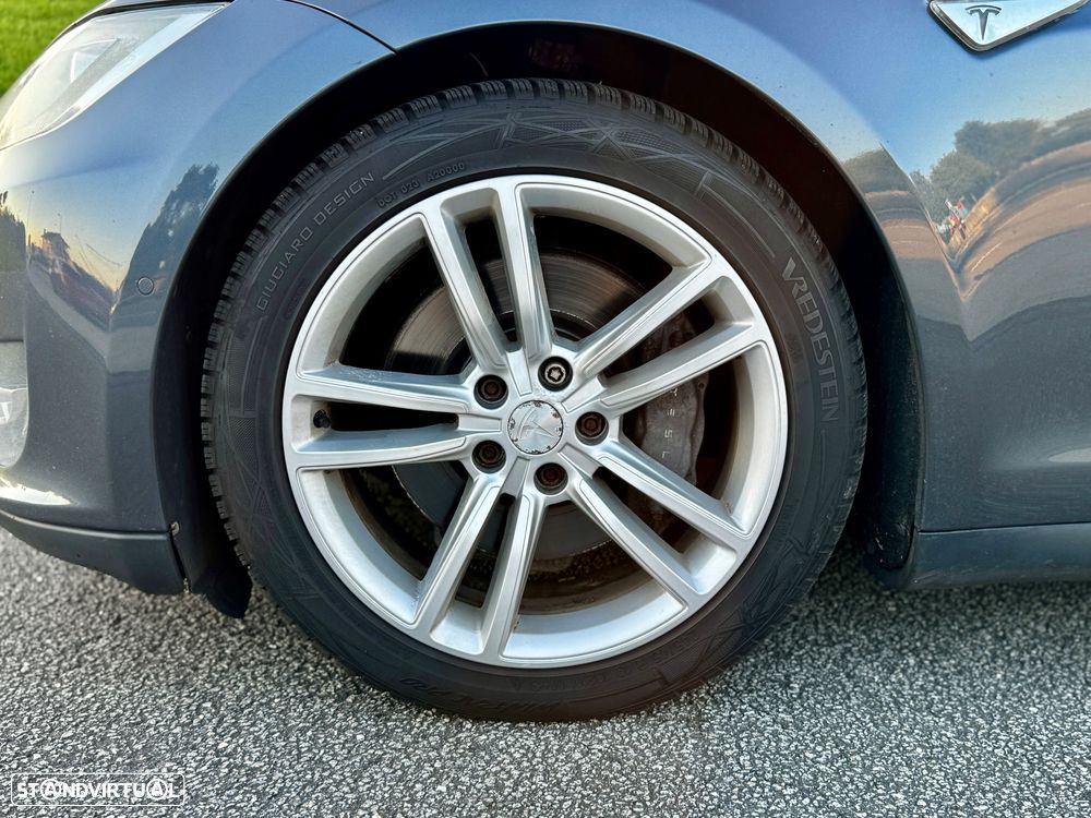 Tesla Model S 85D AWD - 9