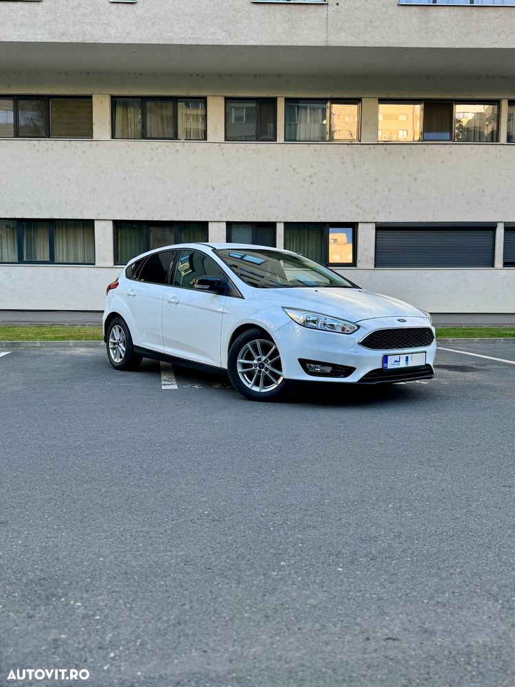 Ford Focus 1.5 TDCi Powershift Titanium - 15