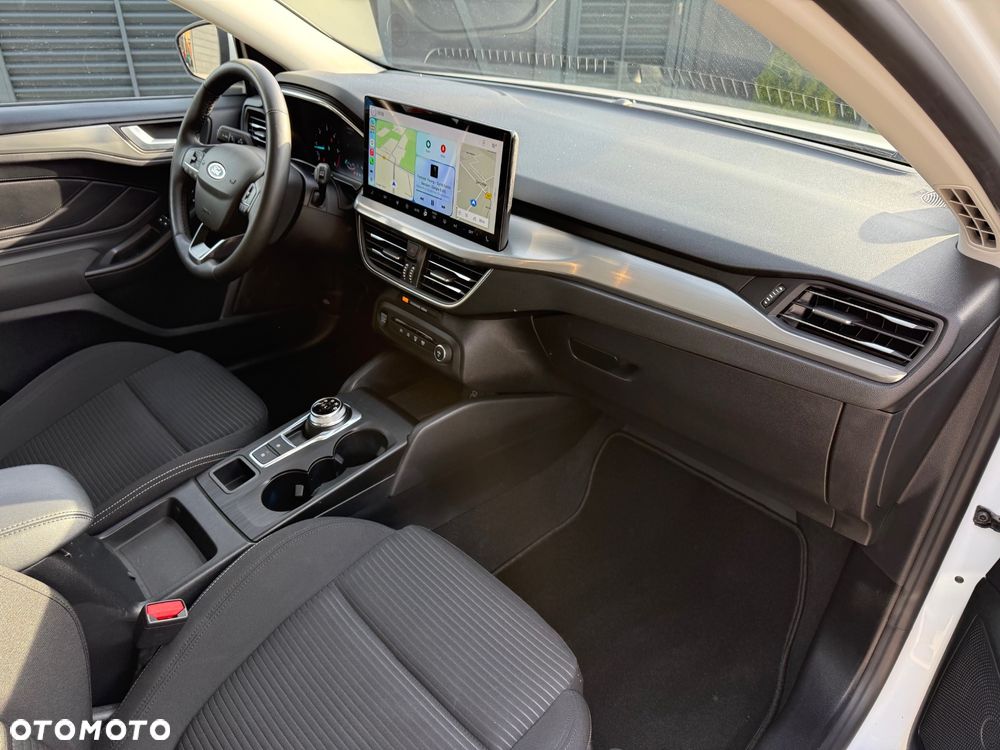 Ford Focus 1.5 EcoBlue STart-Stopp-System TITANIUM X - 12