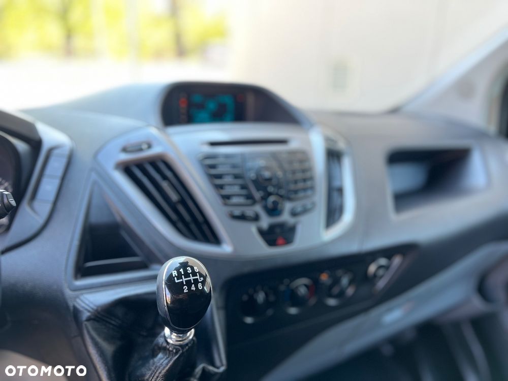 Ford Transit custom - 15