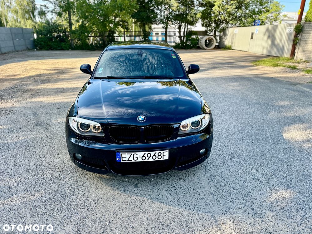 BMW Seria 1 123d Edition Sport - 2