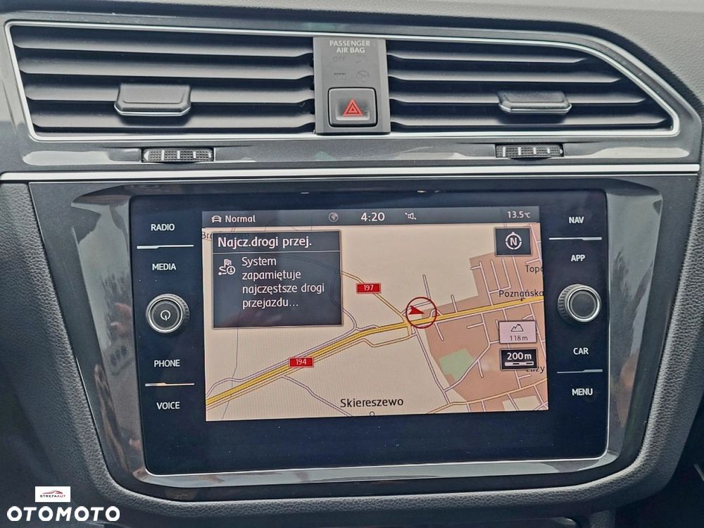 Volkswagen Tiguan - 26