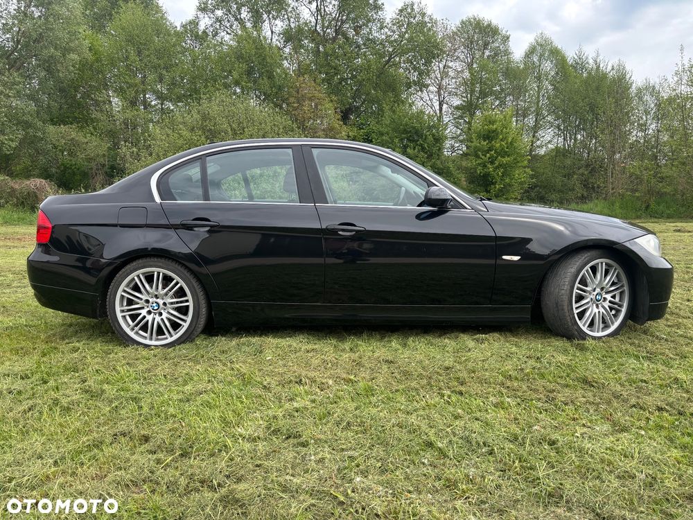 BMW Seria 3 325i - 10