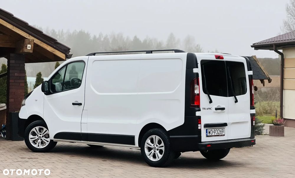 Renault Trafic - 24