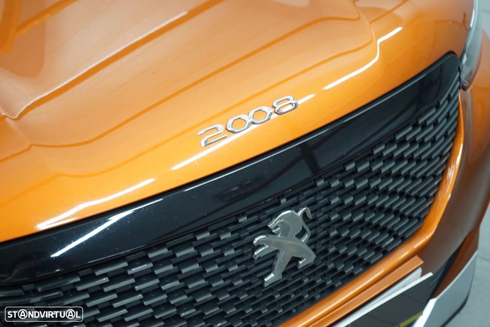 Peugeot 2008 1.2 PureTech Allure Pack - 8