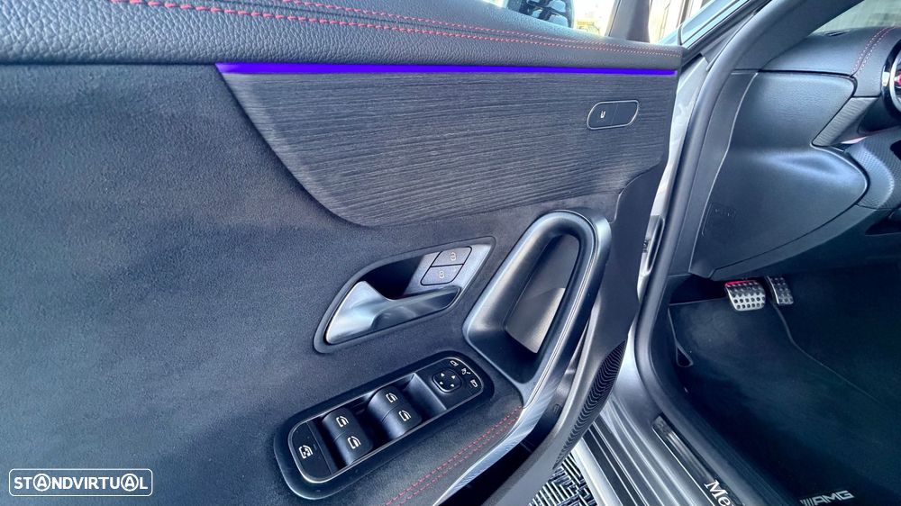 Mercedes-Benz CLA 250 e AMG Line - 8