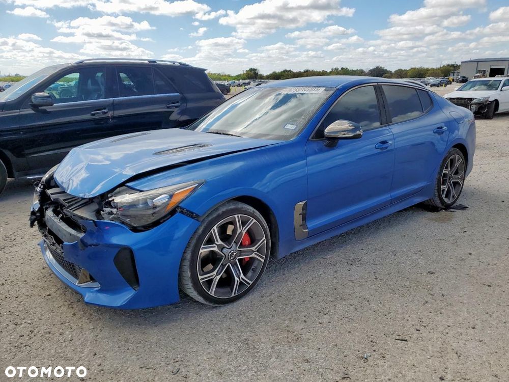 Kia Stinger 3.3 T-GDI AWD GT - 2