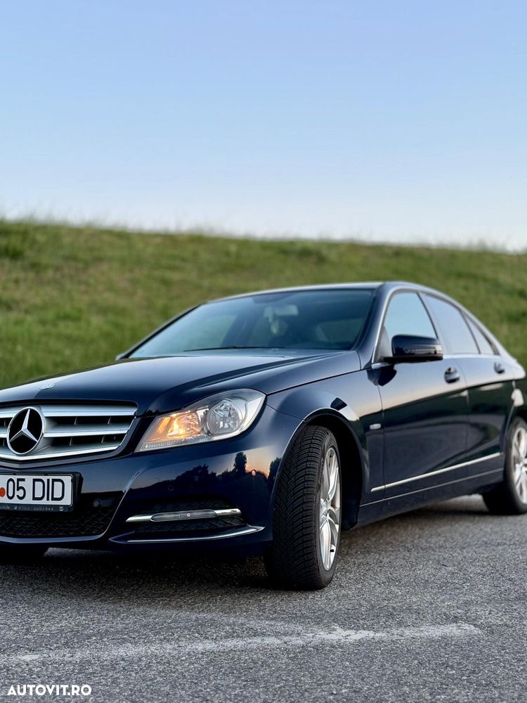 Mercedes-Benz C 180 CGI Automatik BlueEFFICIENCY Avantgarde - 3