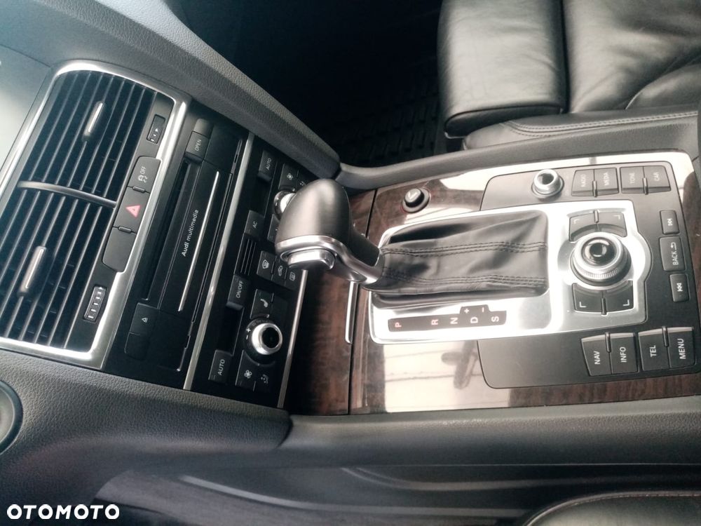 Audi Q7 - 14