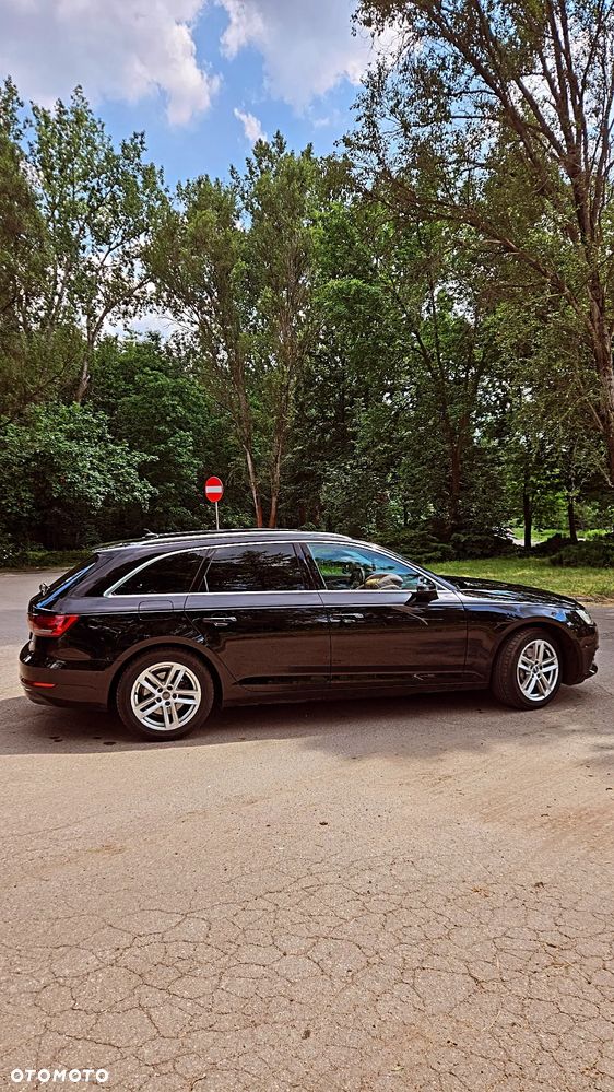 Audi A4 Avant 2.0 TDI S tronic - 4