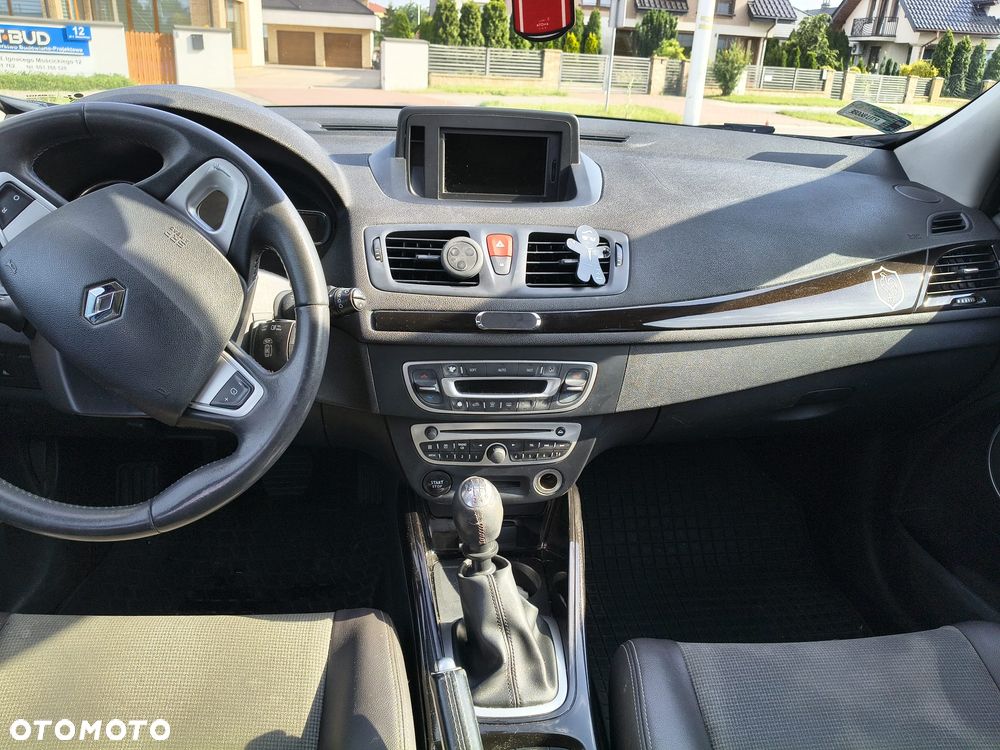 Renault Megane 1.9 dCi Dynamique Euro5 - 6