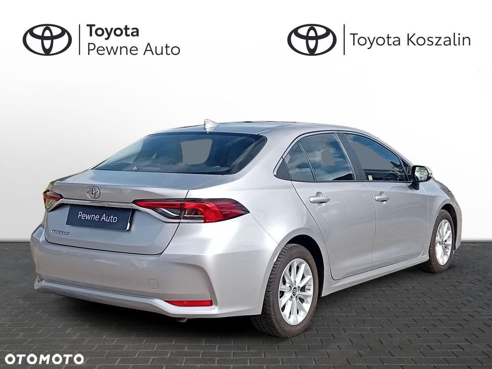 Toyota Corolla - 22