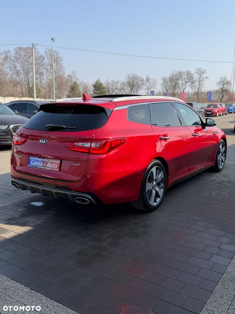 Kia Optima - 12