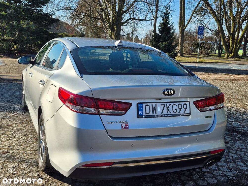 Kia Optima 1.7 CRDI M - 8