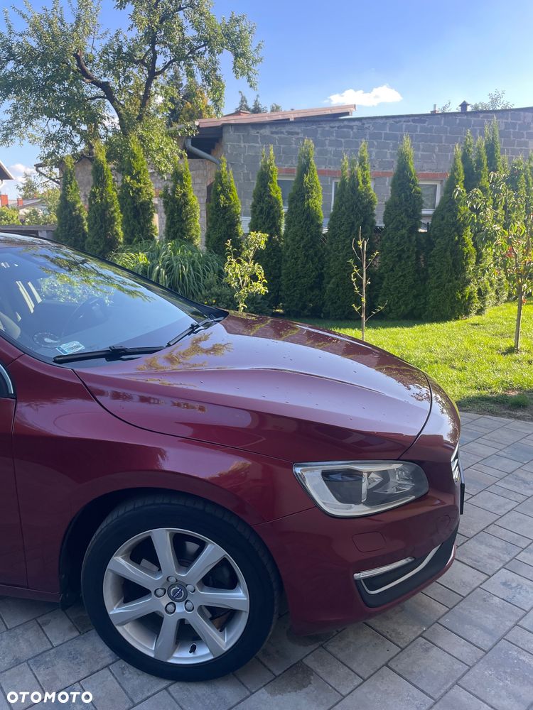 Volvo V60 D3 Drive-E Momentum - 13