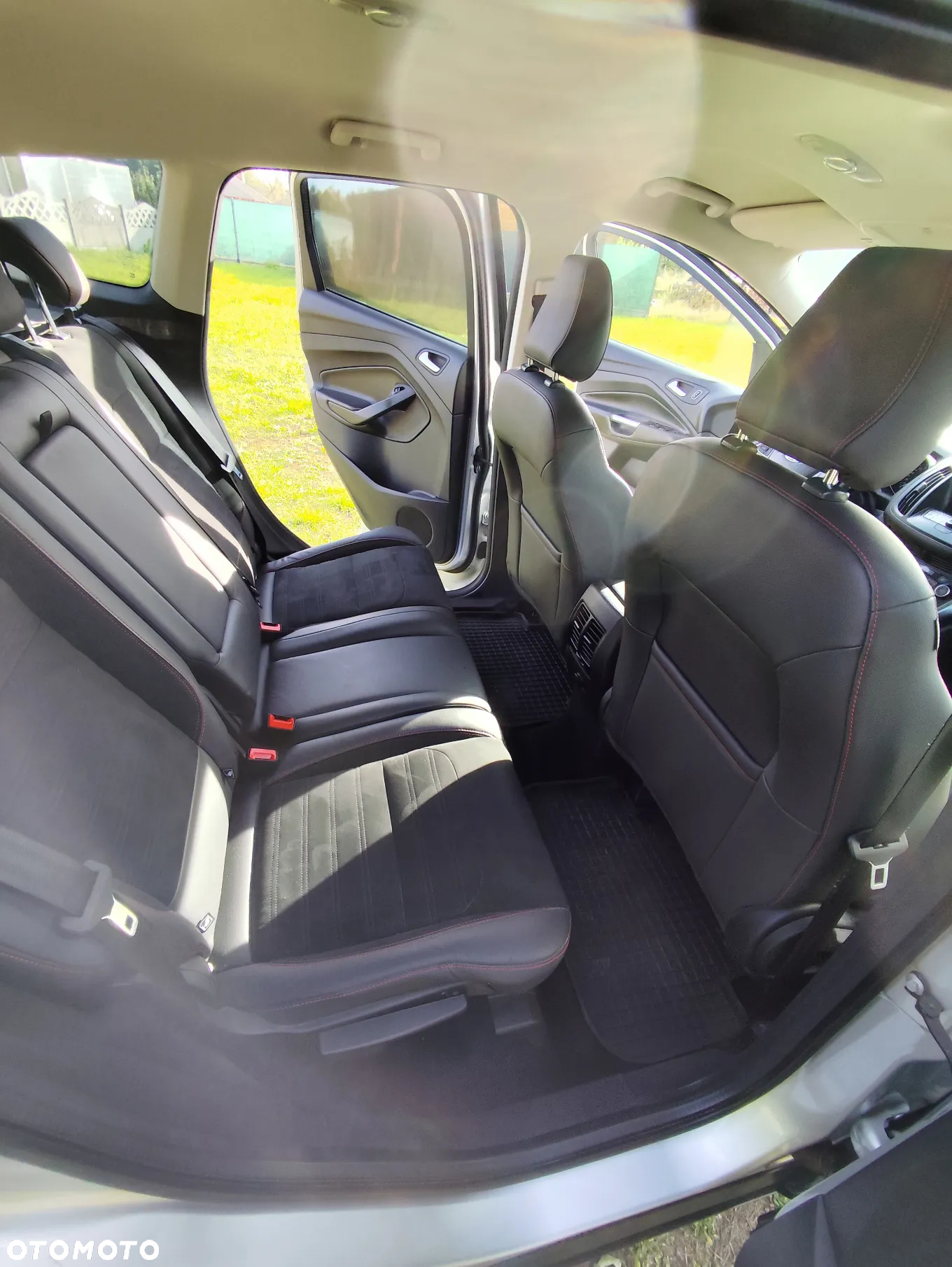Ford Kuga - 18
