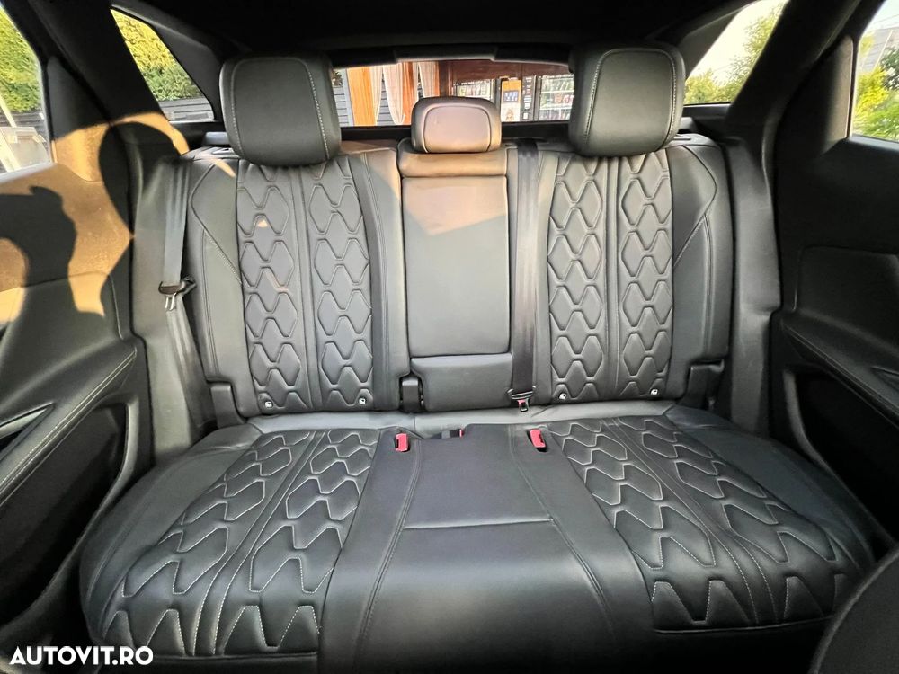 Peugeot 3008 PHEV 300 EAT8 4X4 GT - 7