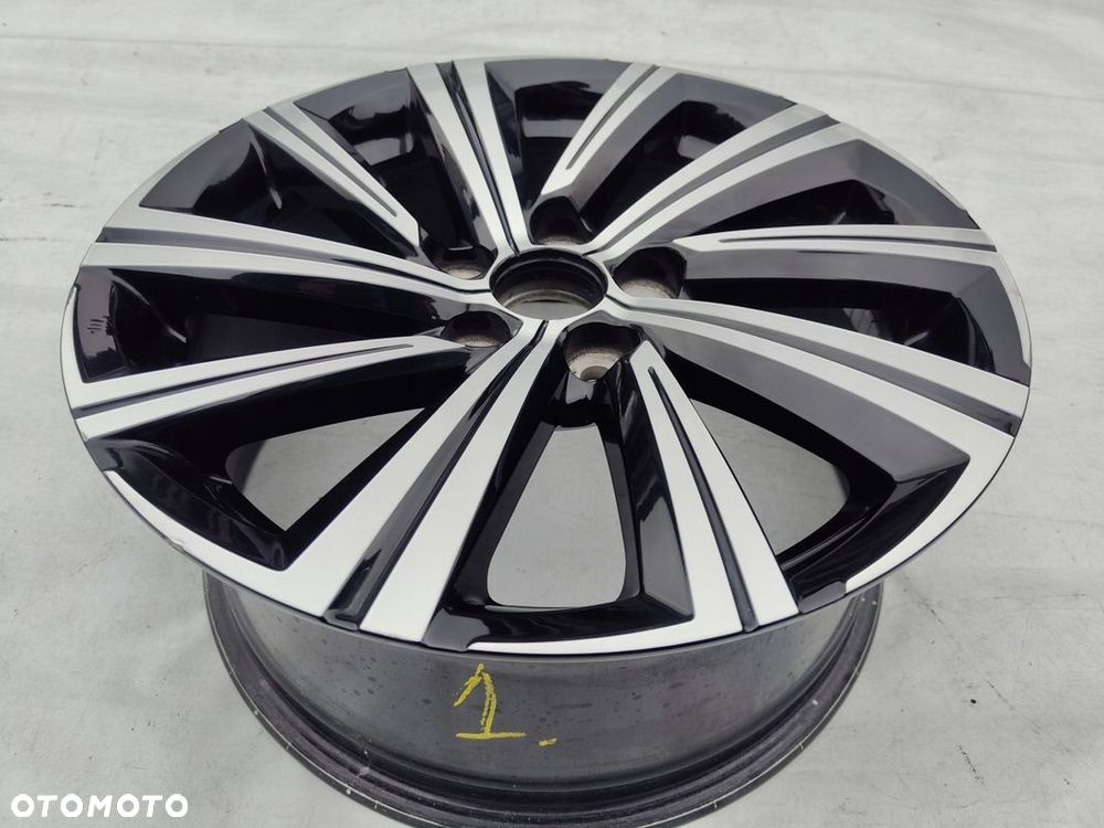 FELGA TOYOTA COROLLA E21 LIFT 17 42611-YYC00 ORYGINAŁ tel.509100323 - 2
