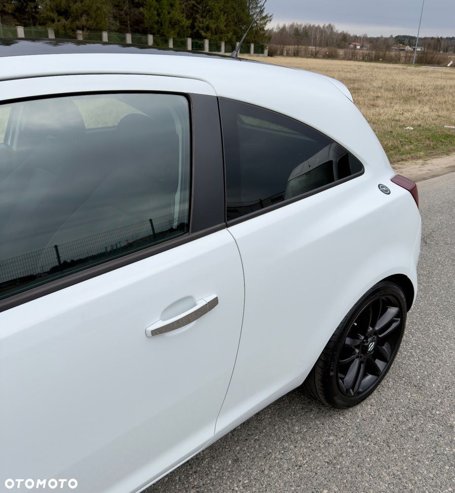 Opel Corsa 1.4 16V Color Edition - 34