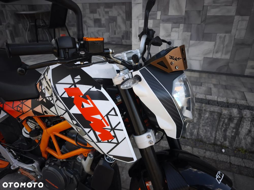 KTM Duke - 5