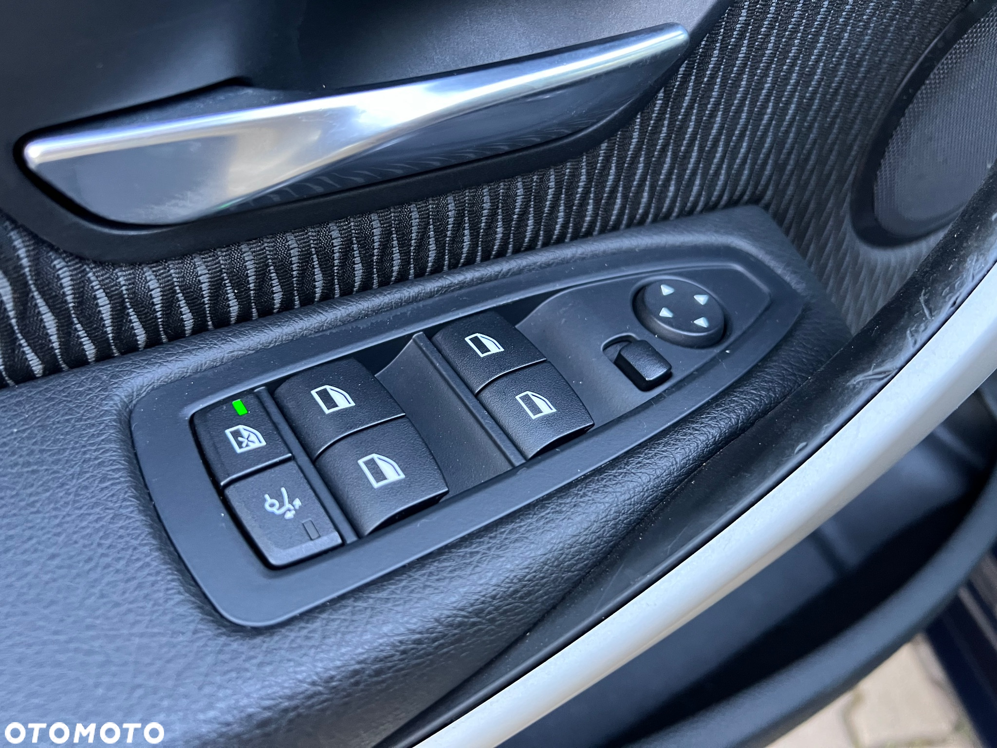 BMW Seria 3 318d EU6 - 30