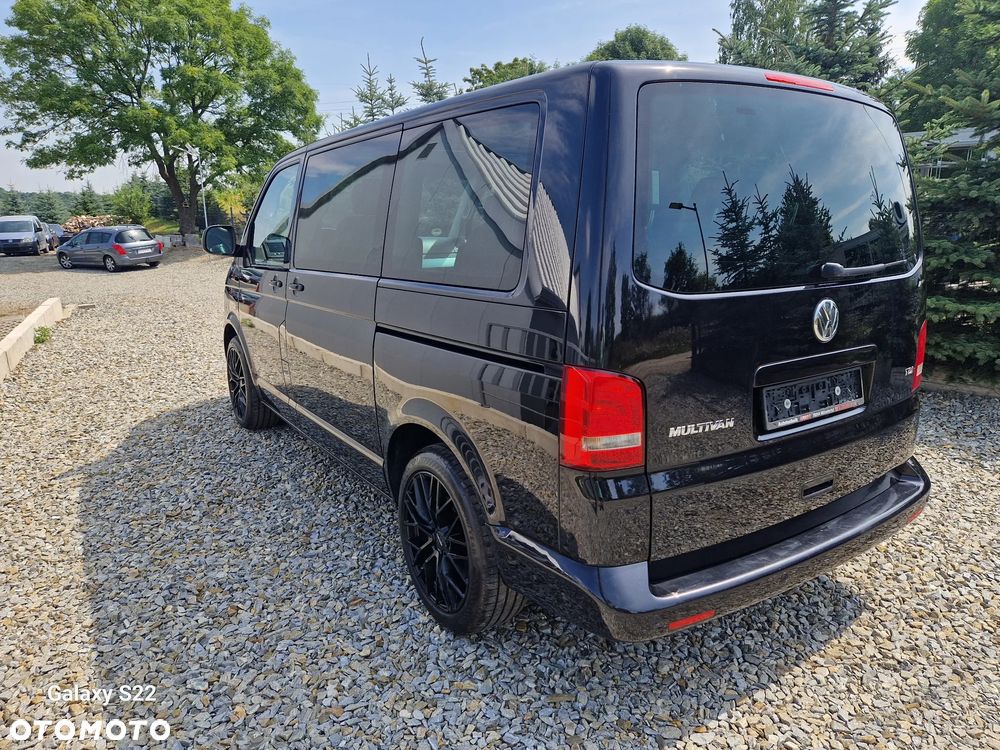 Volkswagen Multivan - 9