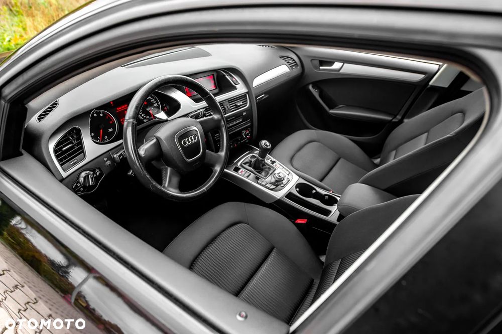 Audi A4 Avant 1.8 TFSI Quattro - 17