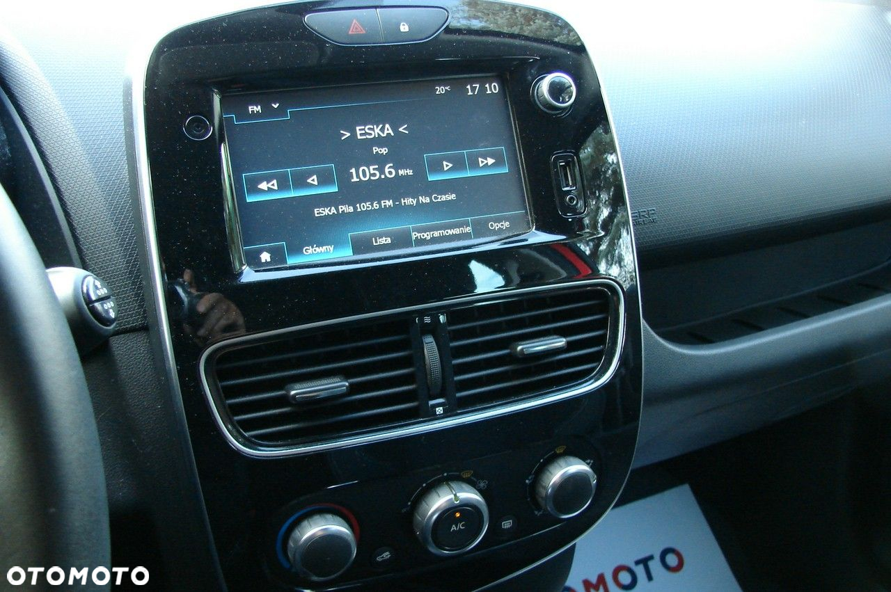 Renault Clio - 19