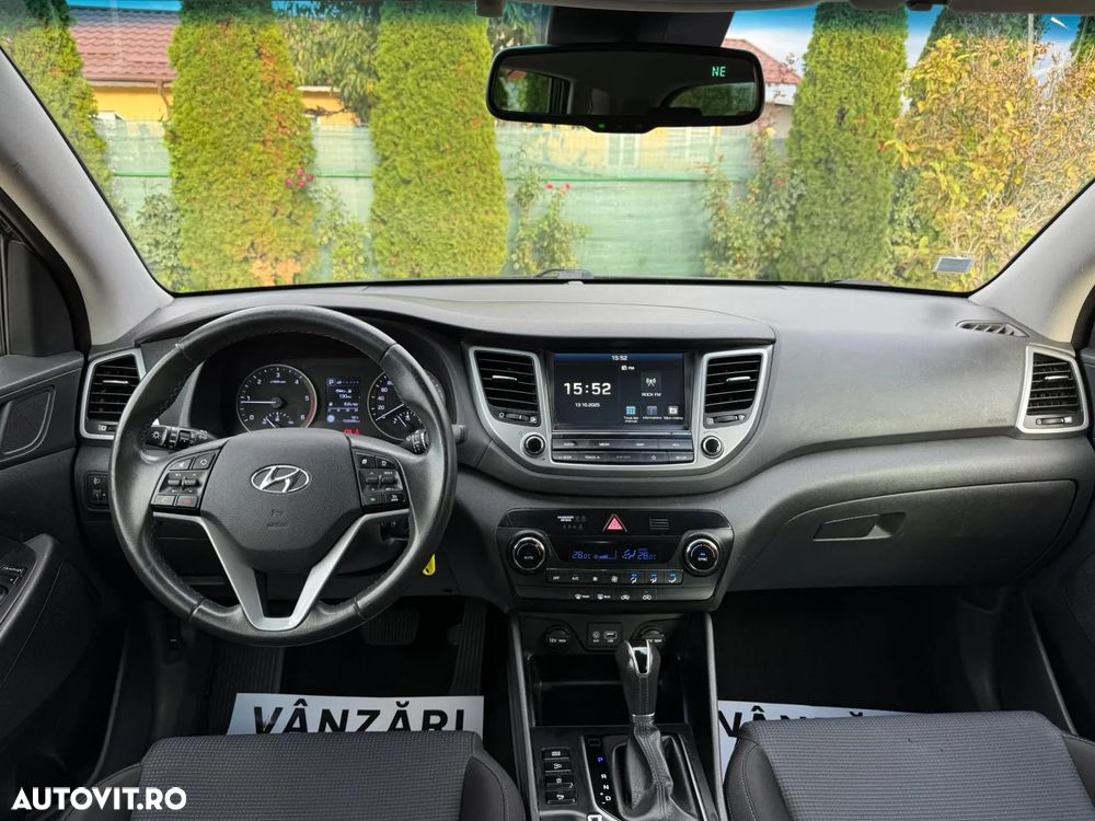 Hyundai Tucson blue 1.7 CRDi 2WD DCT Premium - 9
