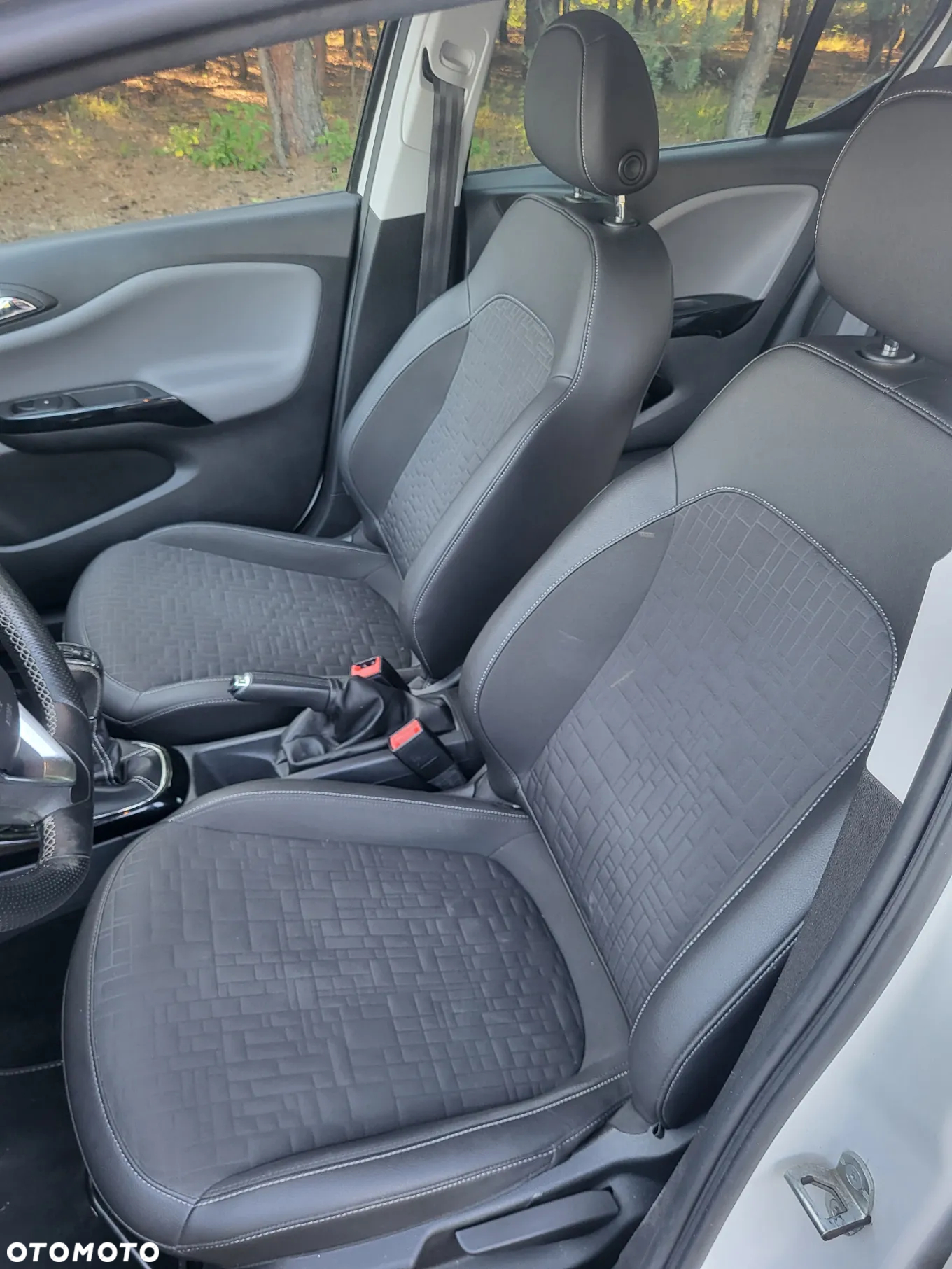 Opel Corsa 1.4 Turbo Start/Stop Color Edition - 11