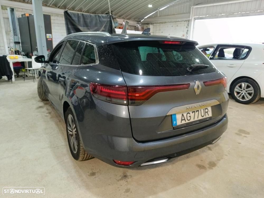Renault Mégane Sport Tourer 1.5 Blue dCi Intens - 4
