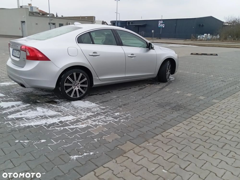 Volvo S60 2.5 T5 AWD - 12