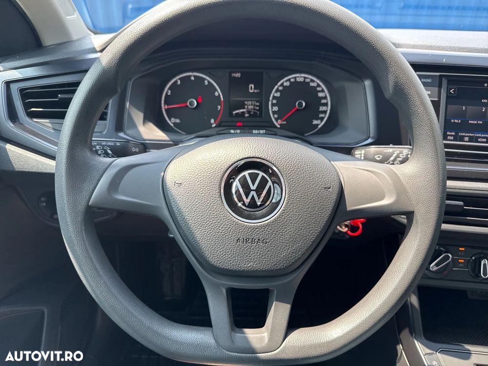 Volkswagen Polo - 16
