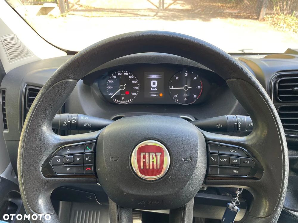 Fiat Ducato 160KM Plandeka 8EP Winda BAR 750kg Pierwszy właściciel - 9