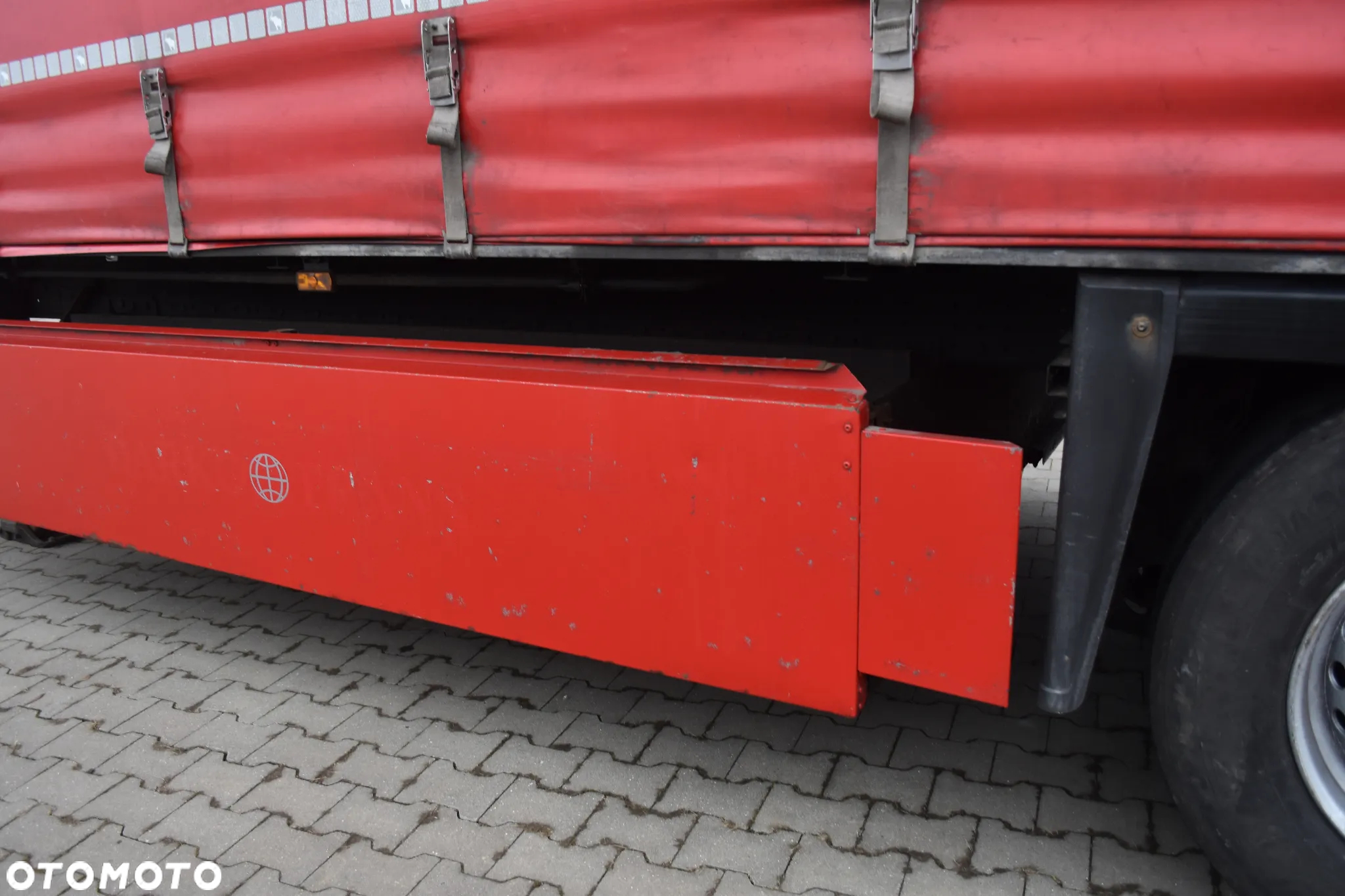 Schmitz Cargobull SCB - 13