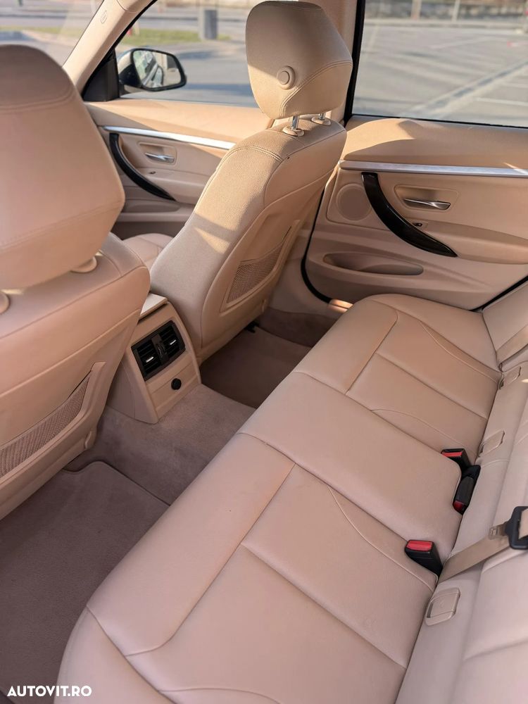 BMW Seria 3 320d - 15