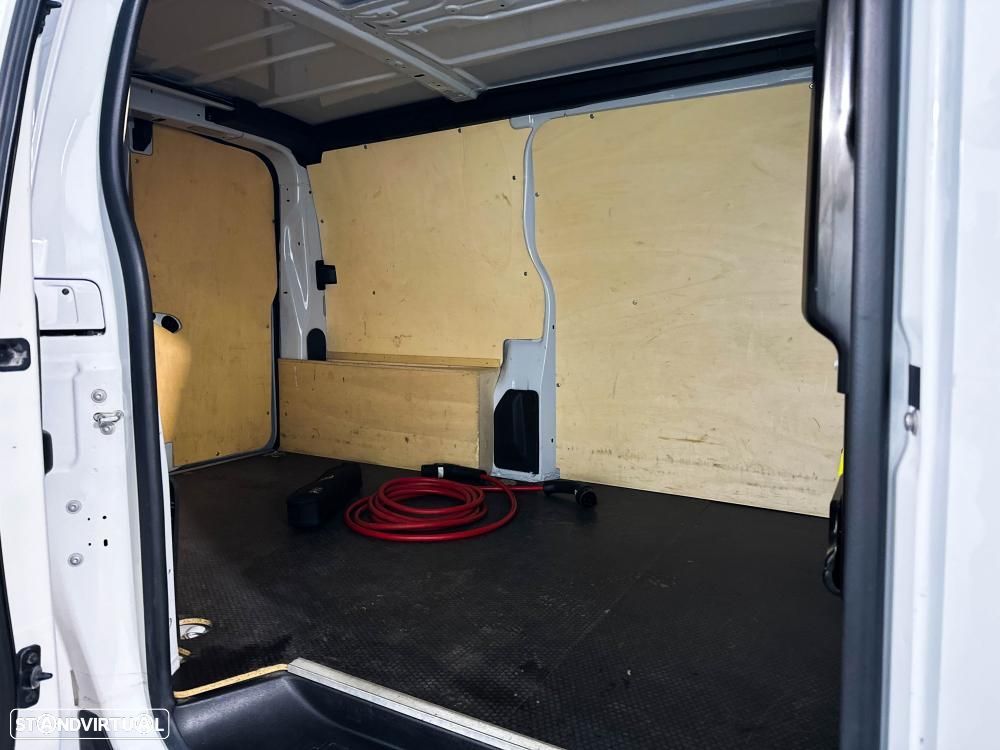 Toyota Proace Eletric 75kWh 136cv Business Line - 10