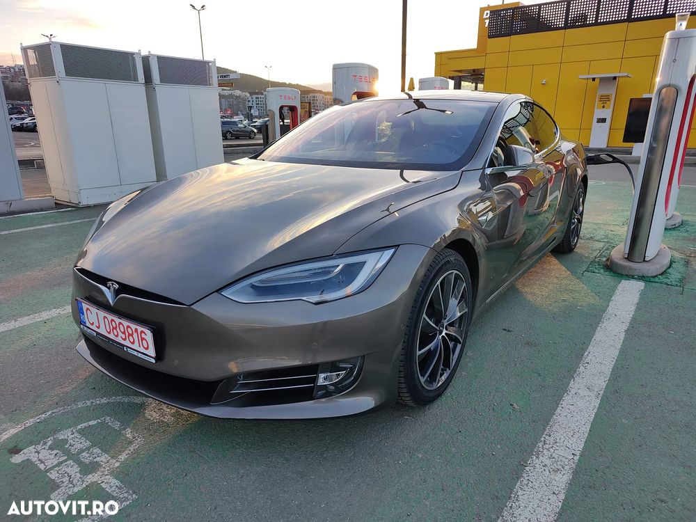 Tesla Model S 75 - 3