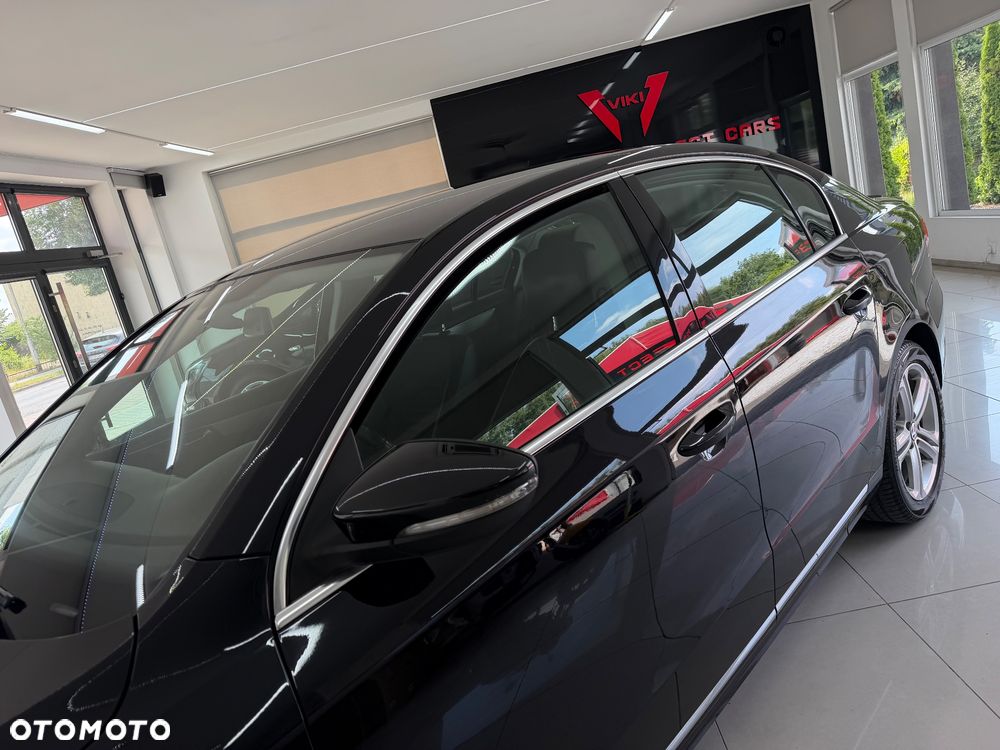 Volkswagen Passat - 22