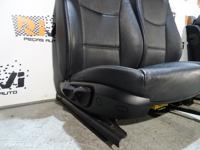 Bancos BMW X3 F25 em Pele - 8