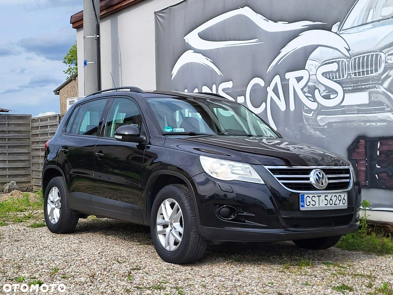 Volkswagen Tiguan - 10
