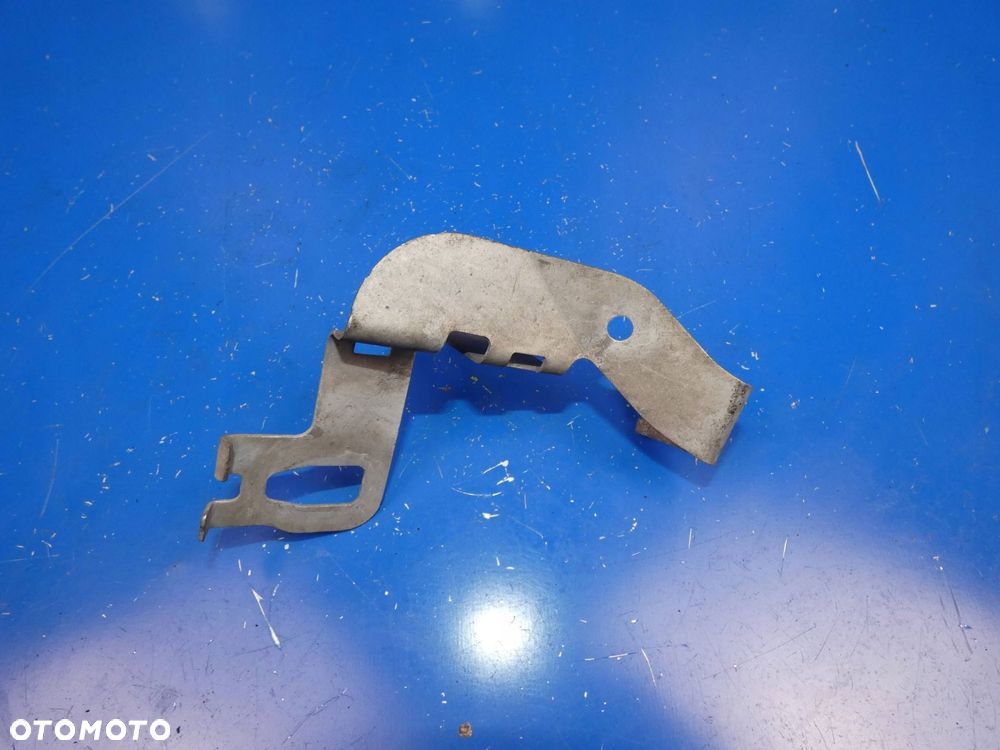 MERCEDES E KLASA W213 MOCOWANIE UCHWYT OSŁONY ZDERZAKA PRAWY PRZÓD - 1