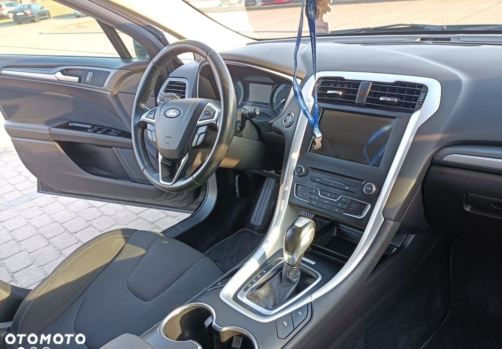 Ford Mondeo - 4