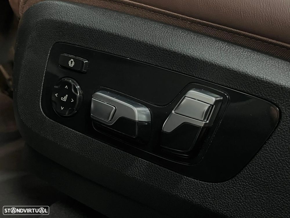 BMW X7 M M60i Pack Desportivo Pro - 32