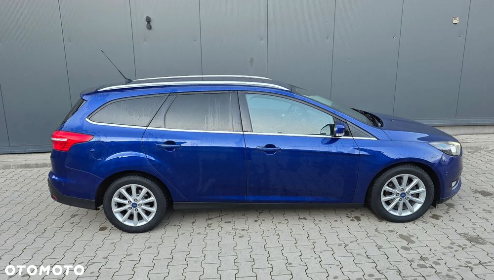 Ford Focus 1.5 TDCi DPF Start-Stopp-System Titanium - 6
