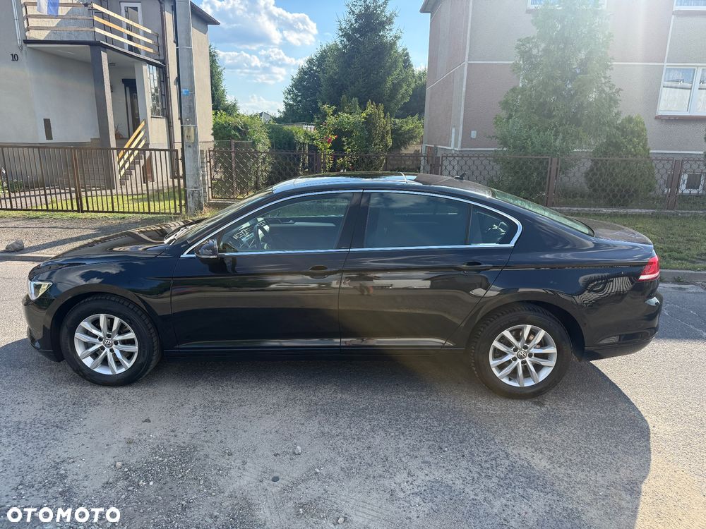 Volkswagen Passat 1.6 TDI SCR DSG Comfortline - 4