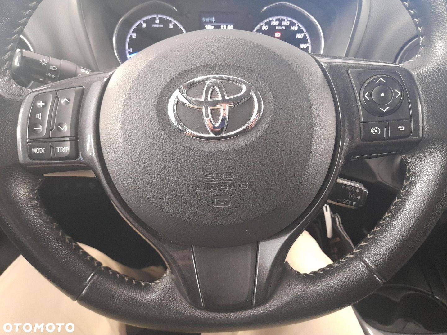 Toyota Yaris - 14