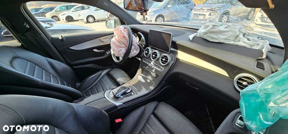 Mercedes-Benz GLC - 8